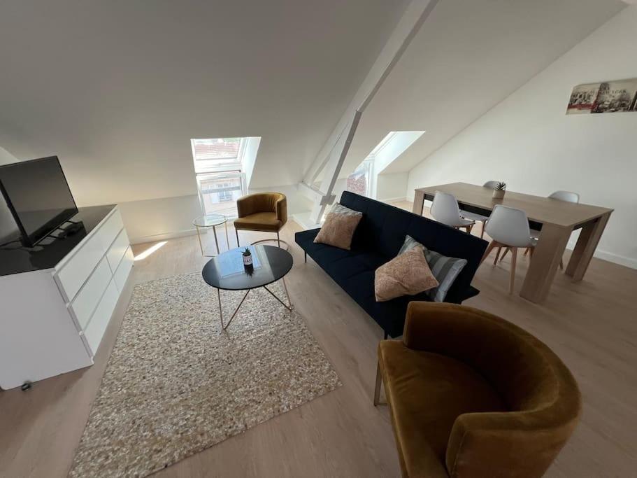 Appartement Neuf Proche Gare Margny-les-Compiegne Bagian luar foto